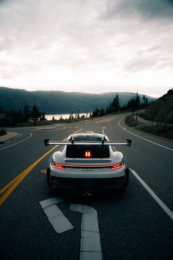 Porsche GT3 RS, open road