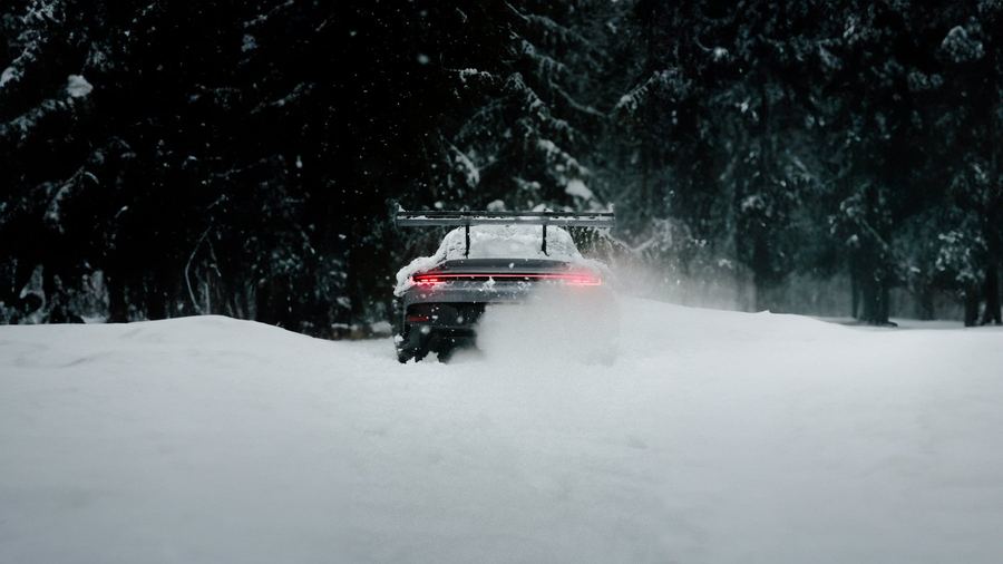 Porsche GT3 RS in snow, featured by Porsche Canada
