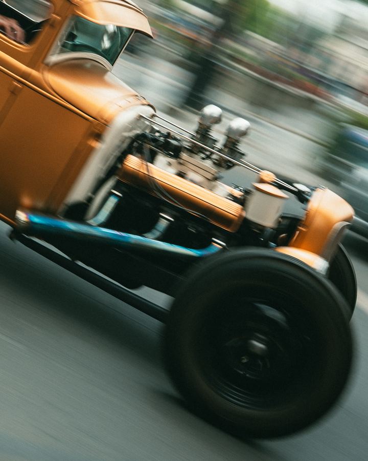Hot rod at speed